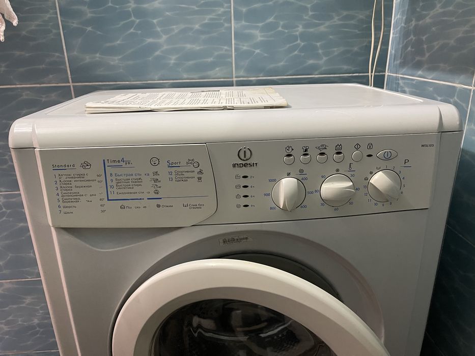 Машинка стиральная Indezit visl 103