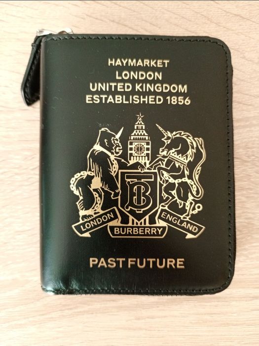 Мъжки портфейл Burberry