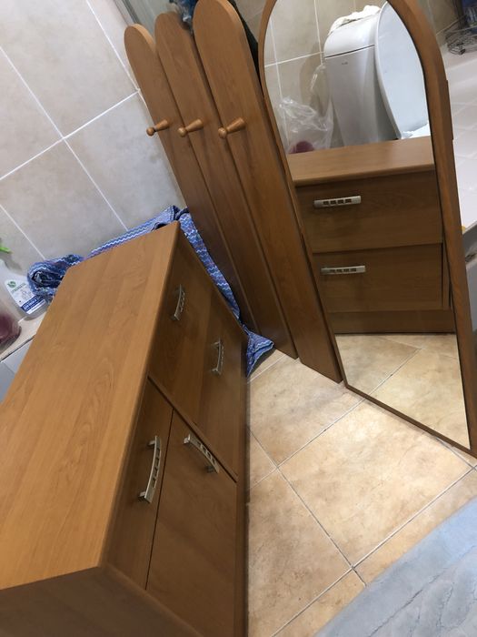 Прихожая компактная! пр-во Польша,качество и вместимость!