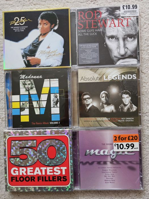 Оригинални компакт дискове от лична колекция