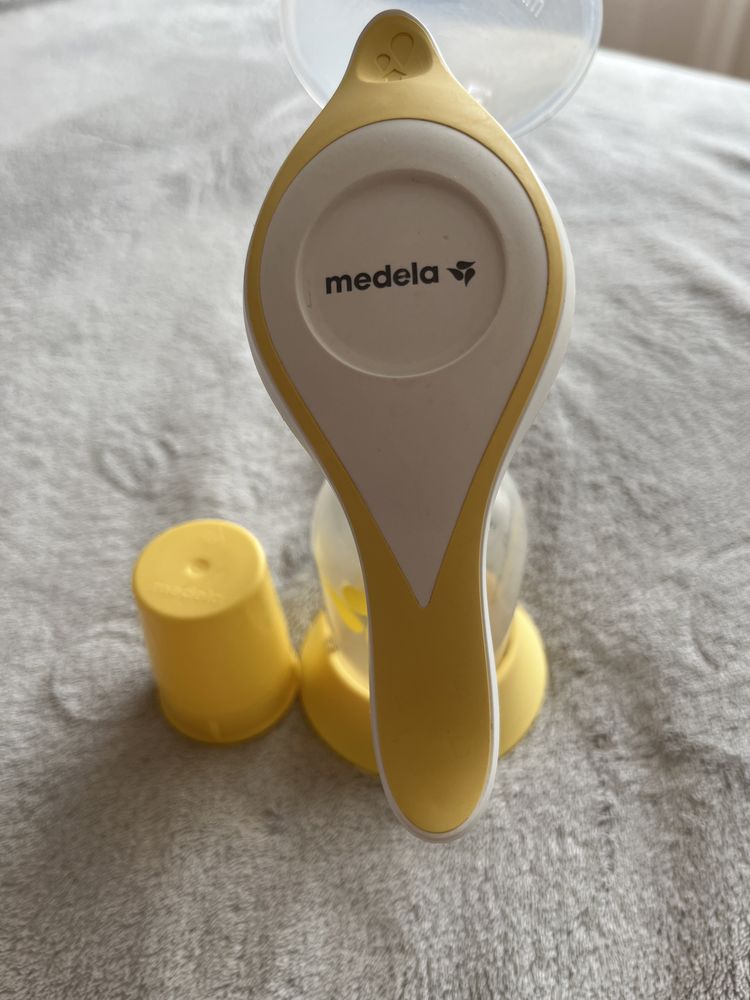 ръчна помпа за кърма Medela