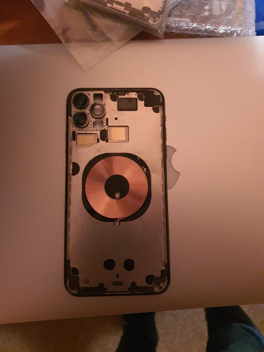 Geam Capac Sticla spate iPhone 15 Pro Max 16 Pro Max 14 sector 3 Titan