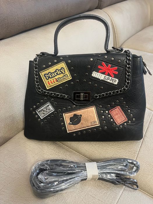 Черна дамска чанта