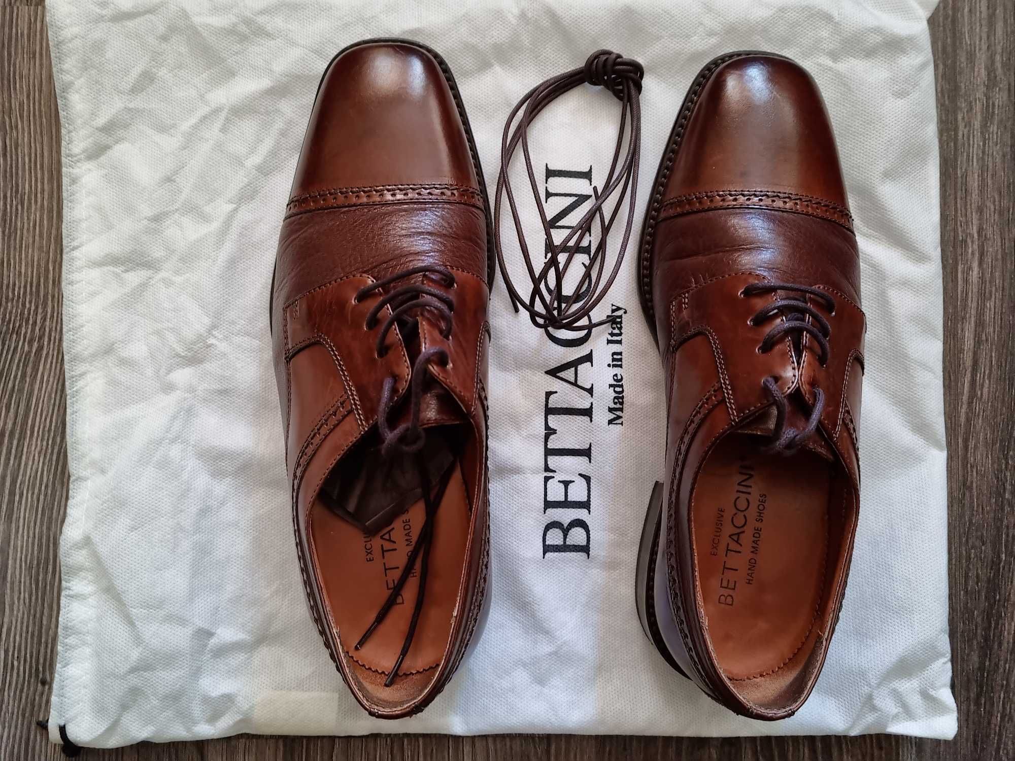 Продавам италиански обувки Бетачини- ръчна изработка.