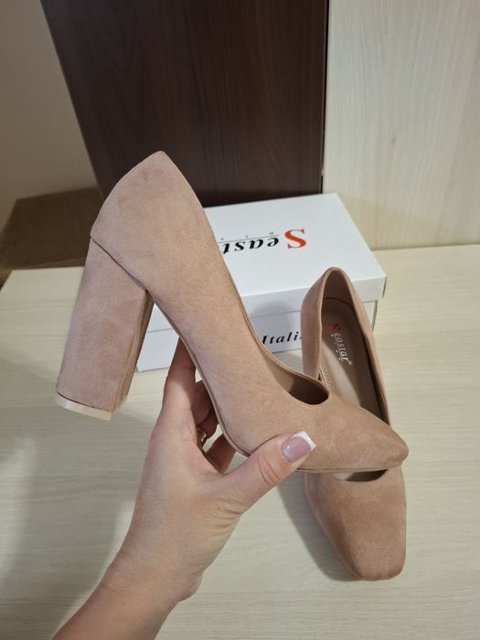 Pantofi dama ca noi