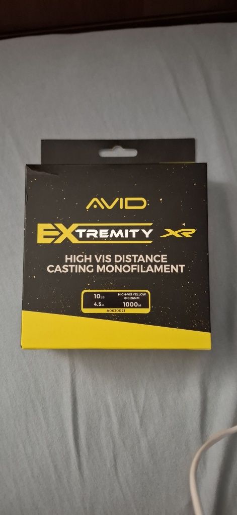Продавам монофилно влакно AVID CARP Extremity Hi-Vis XR Mono