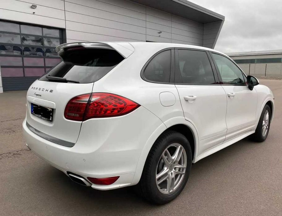 Porsche Cayenne Tiptronic S 300 Cp