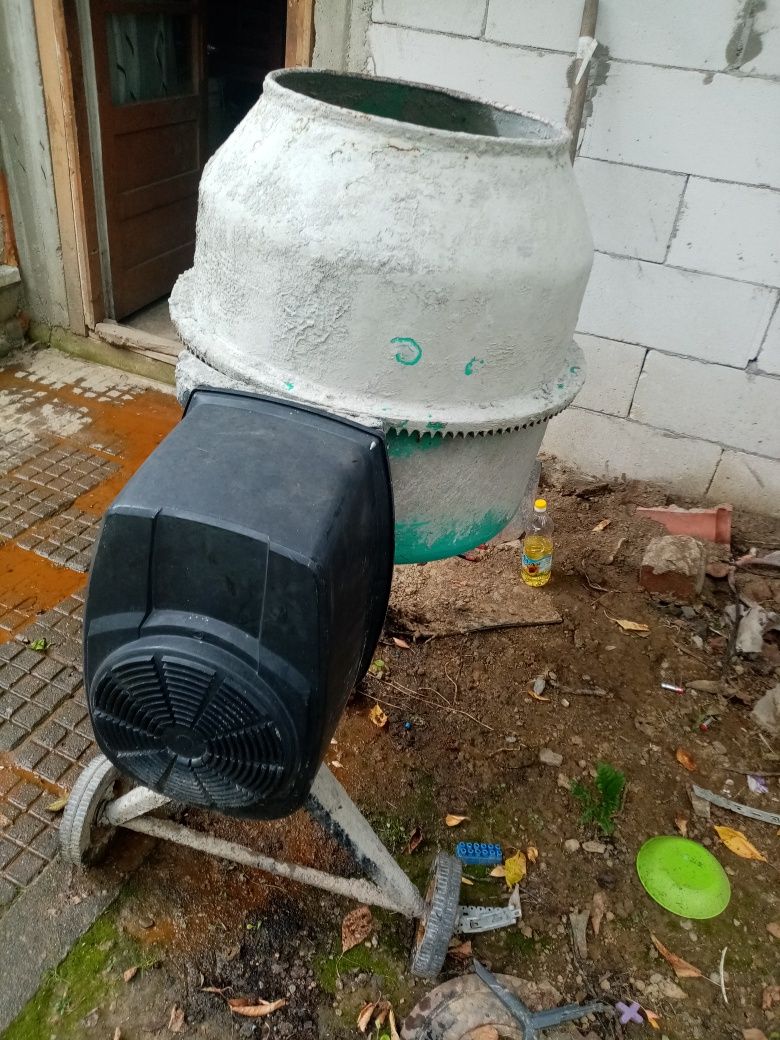 Betoniera de inchiriat