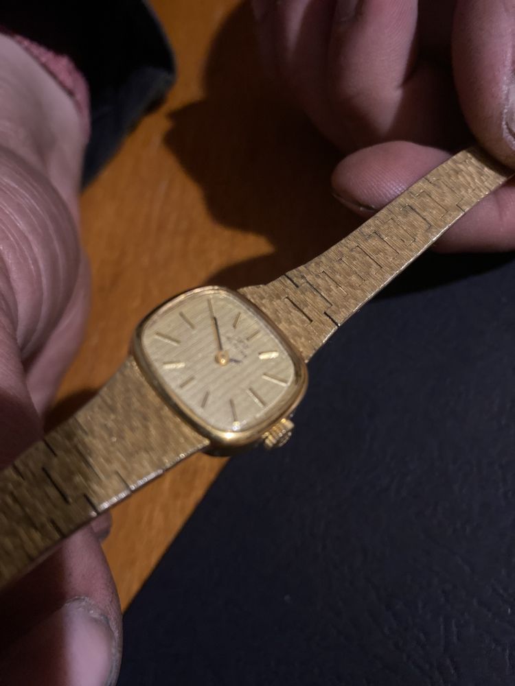 Швейцарски дамски механичен часовник Glycine 1955година!