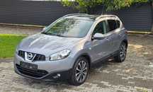 Nissan Qashqai/Tekna/4x4/pano/piele