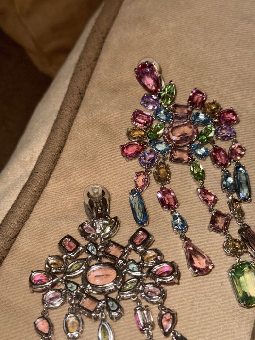 Продавам обеци Swarovski лимитирана серия