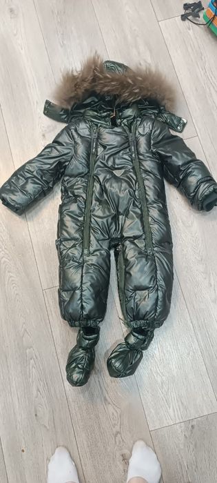 Продам зимний детский костюмы
