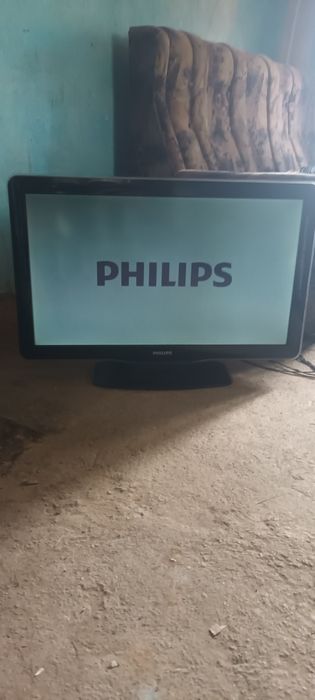 Televizor plasma PHILIPS 80cm