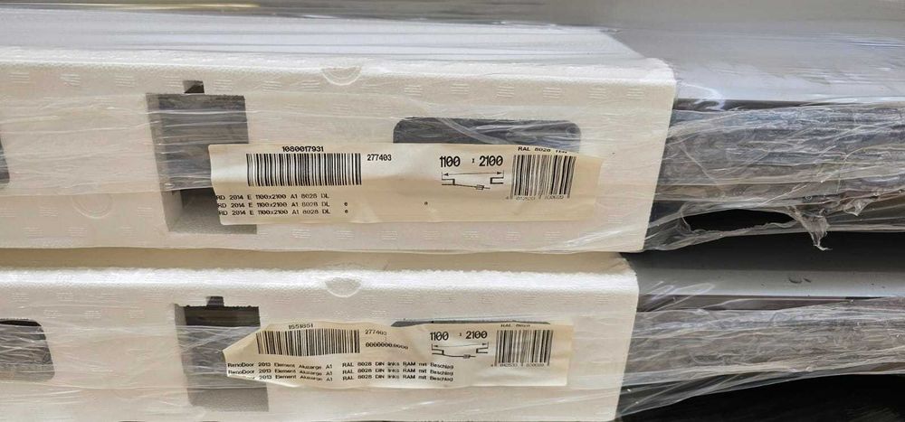 Usa metalica de exterior, de intrare in casa, usa Hormann, 1100x2100