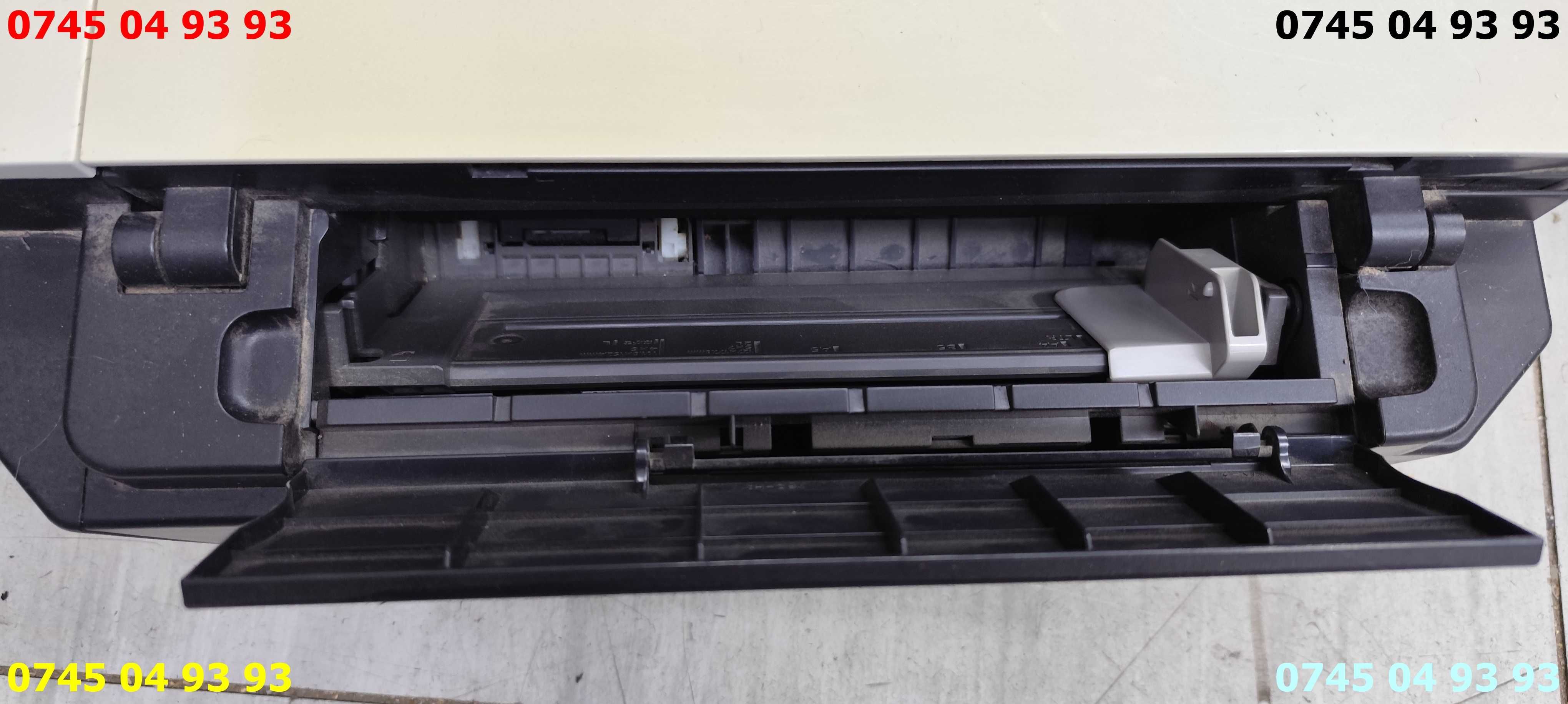 multifunctionala scaner imprimanta canon MP220 cartusele tre schimbate