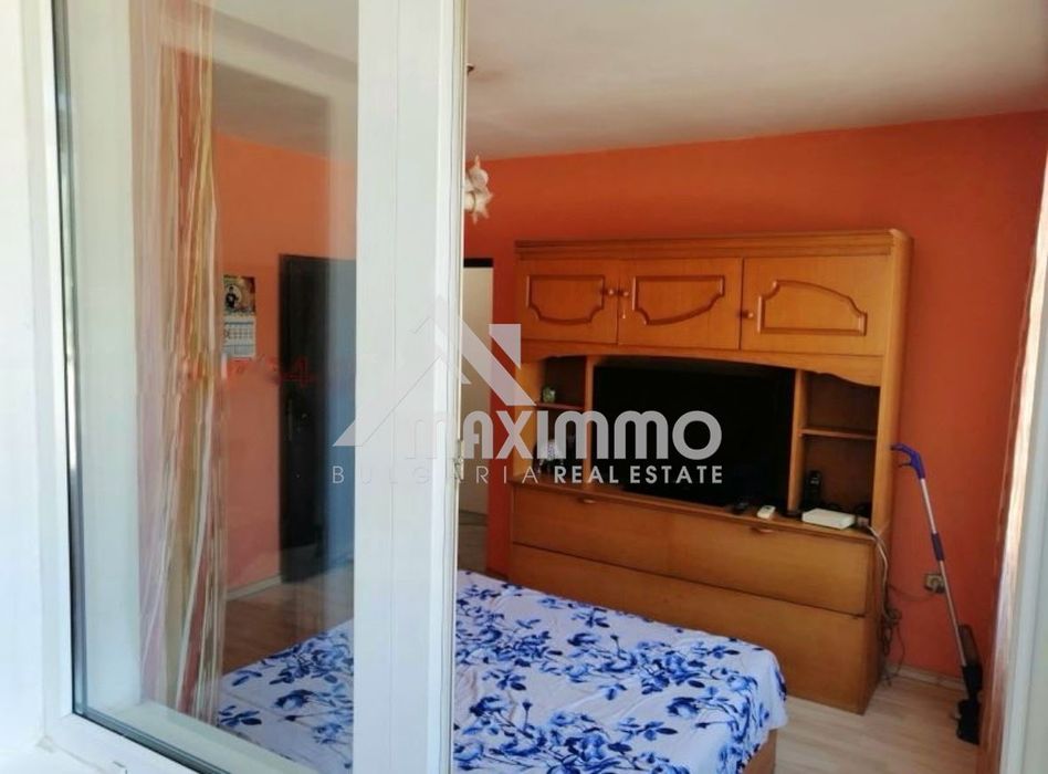 Продава се Многостаен апартамент в Варна, Младост 1 - 98 кв.м за 2091 €/кв.м - Снимка #8