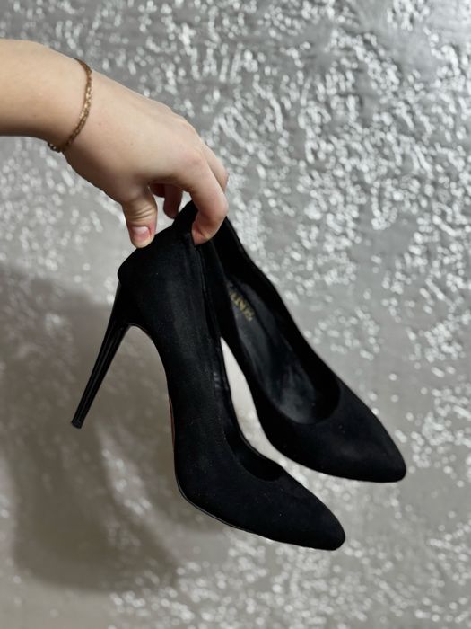 Женские лодочки на шпильке