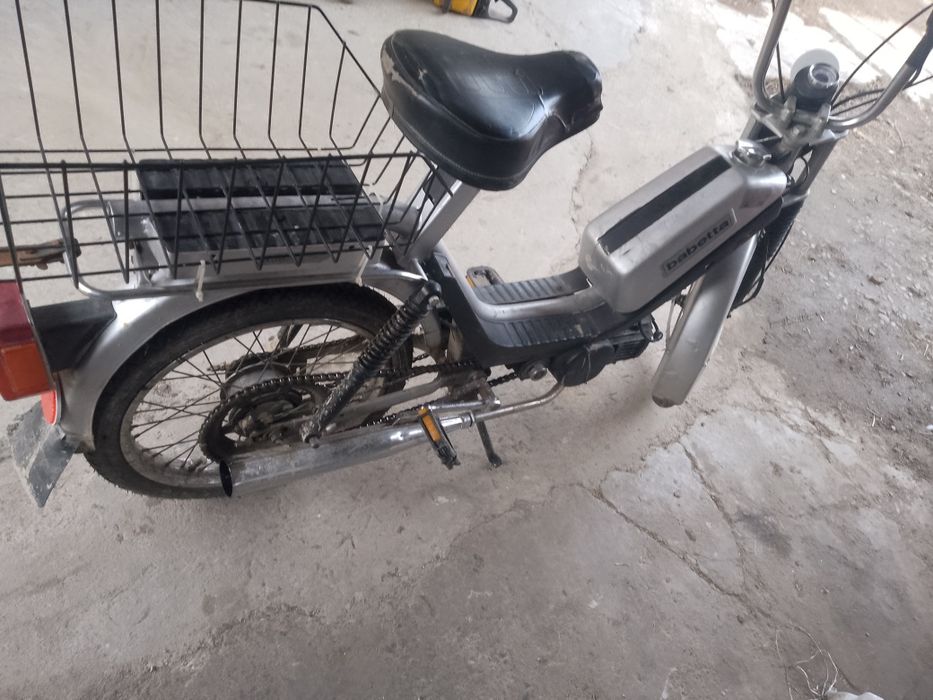 Vând JAWA babeta cu pedale