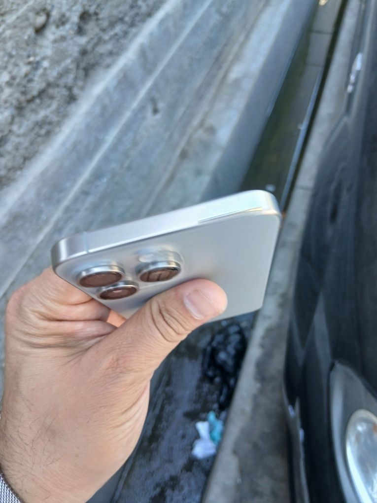 Продаётся iPhone 15 Pro Max
