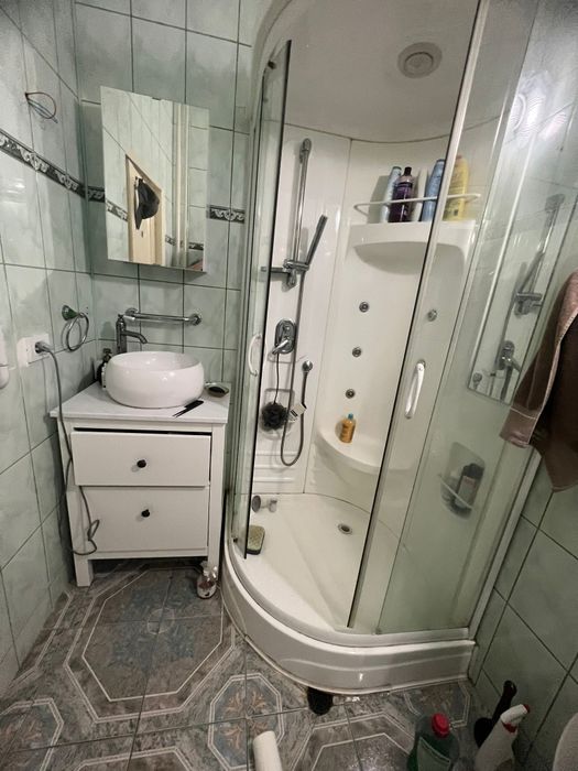 Vând mască, lavoar,baterie ikea