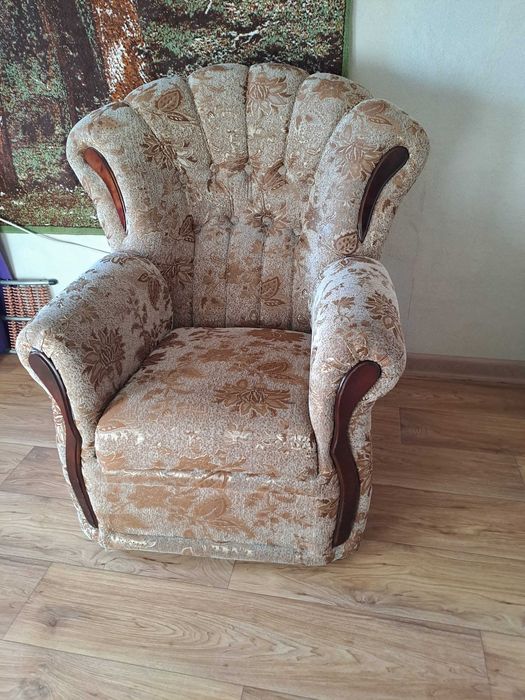 Продается кресло в отличном состоянии