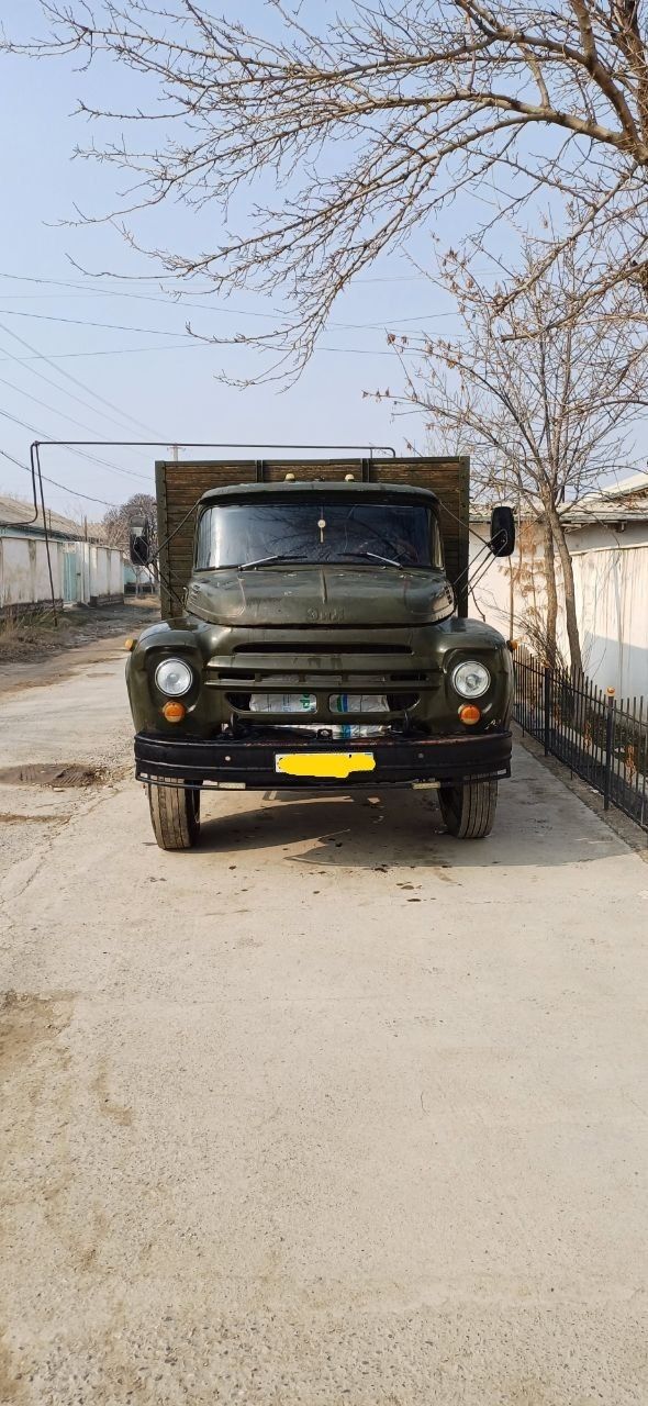 Zil 138 Bartavoy