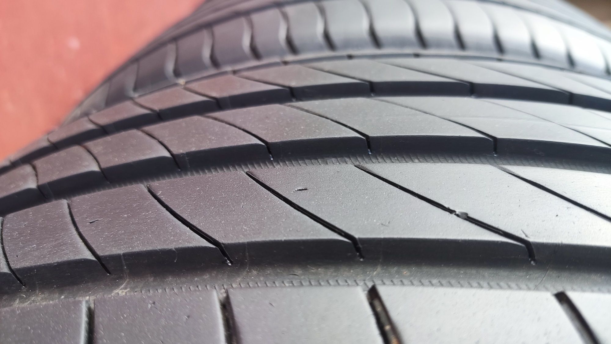 4бр. летни гуми 195/55/16 Michelin Primacy 4,S1
dot23
7mm
Много добро