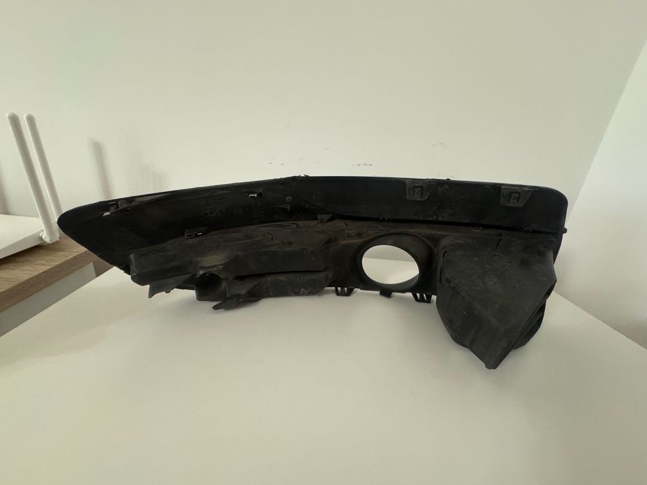 Ornament bara fata Renault Laguna III