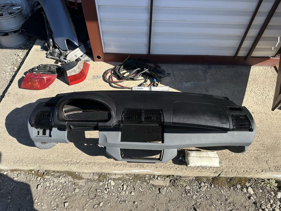 Табло със десен Airbag за BMW X5 E53