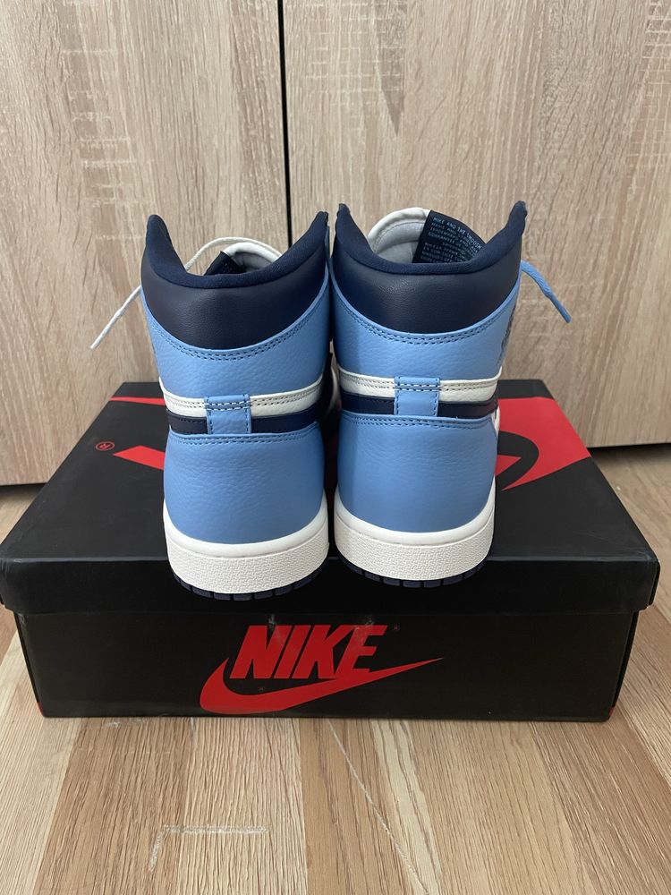 Air Jordan 1 Retro High Obsidian