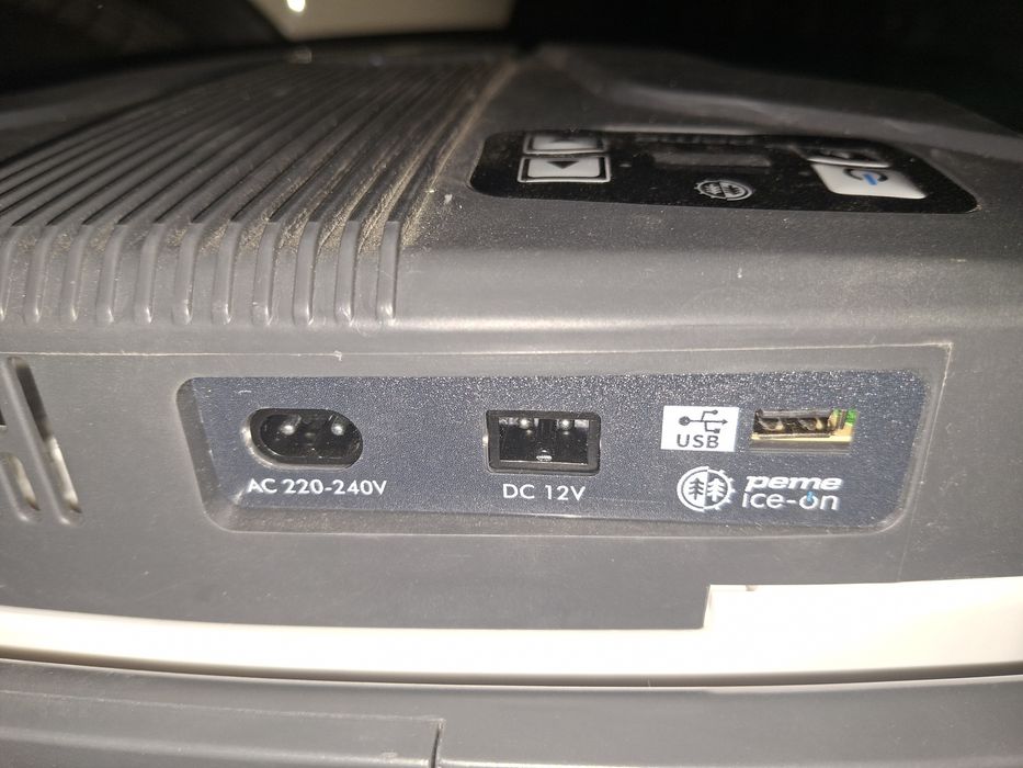 Vand Lada frigorifica Peme 26 Litri/12V/230V