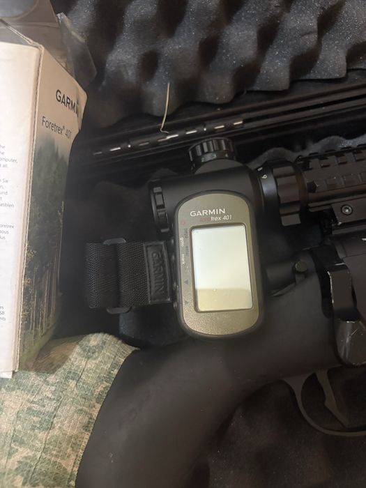 Навигатор Garmin Foretrex 401