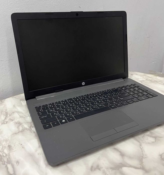 23.7474 Ноутбук HP