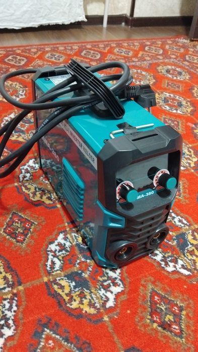 Инвекторний сварка апарат