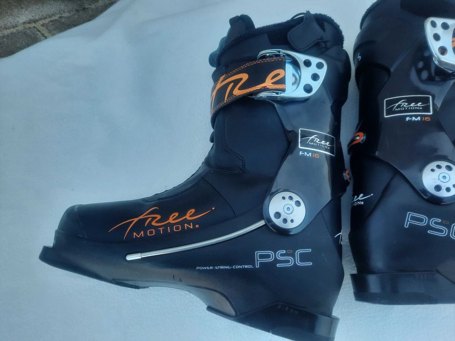 Ски обувки 30,5см. Freemotion FM16