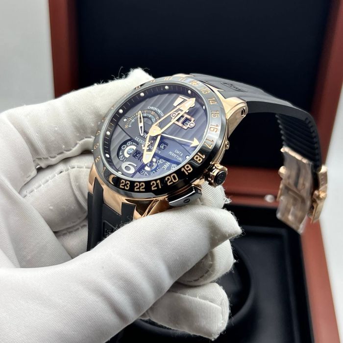 Ulysse Nardin GMT - Perpetual calendar ( ETA )