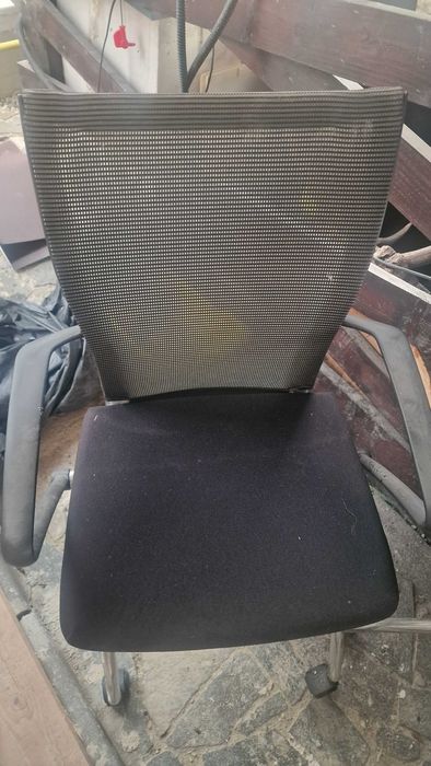 Scaune birou noi nefolosite pliabile