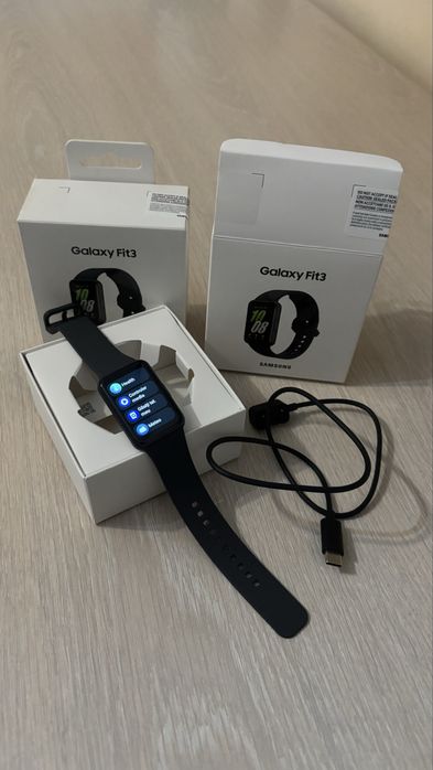 SAMSUNG Galaxy Fit3
