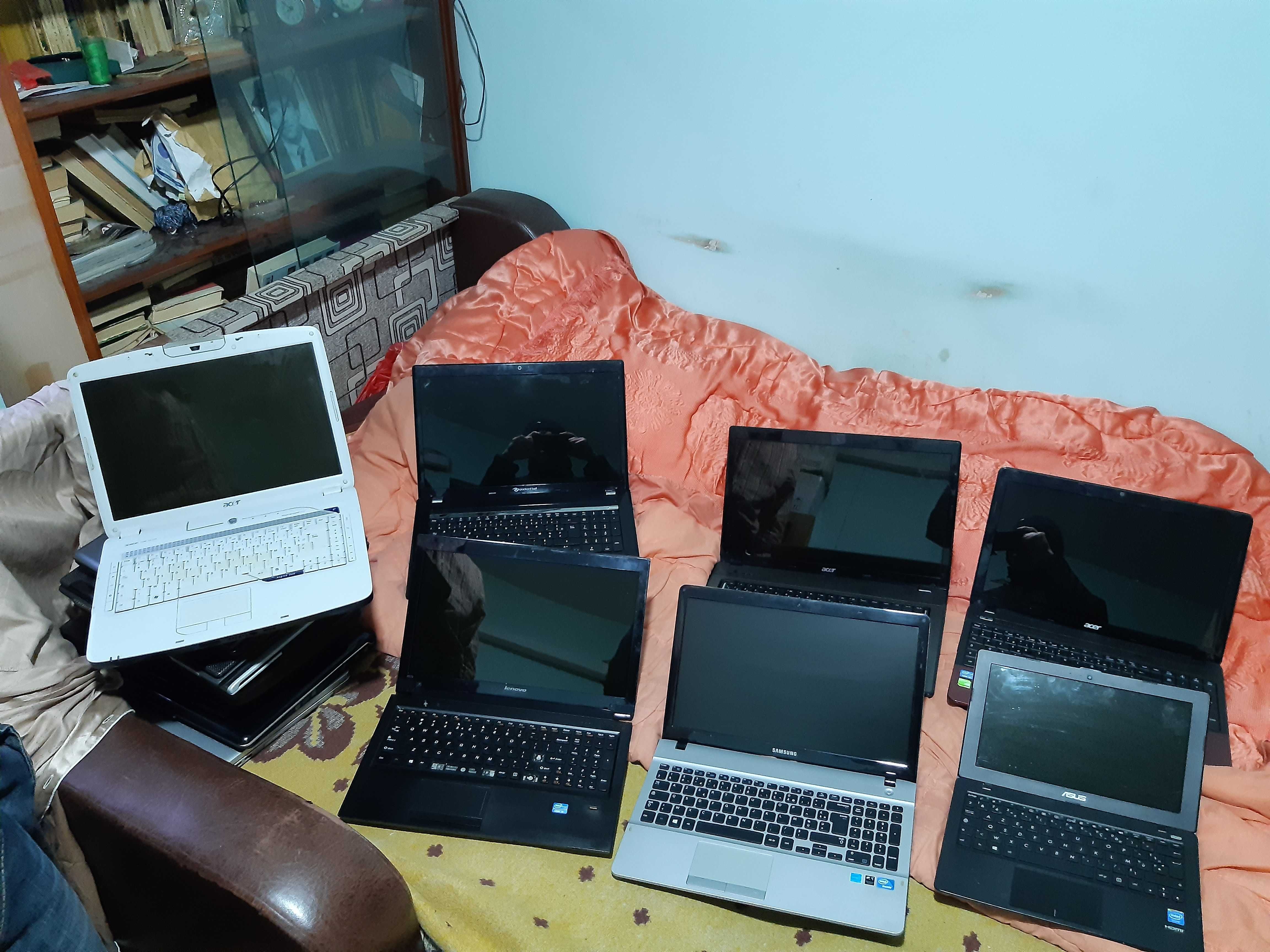 vand lot 15 laptopuri