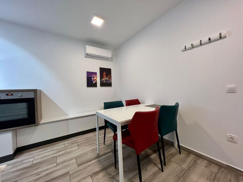 Inchiriez apartament Brasov