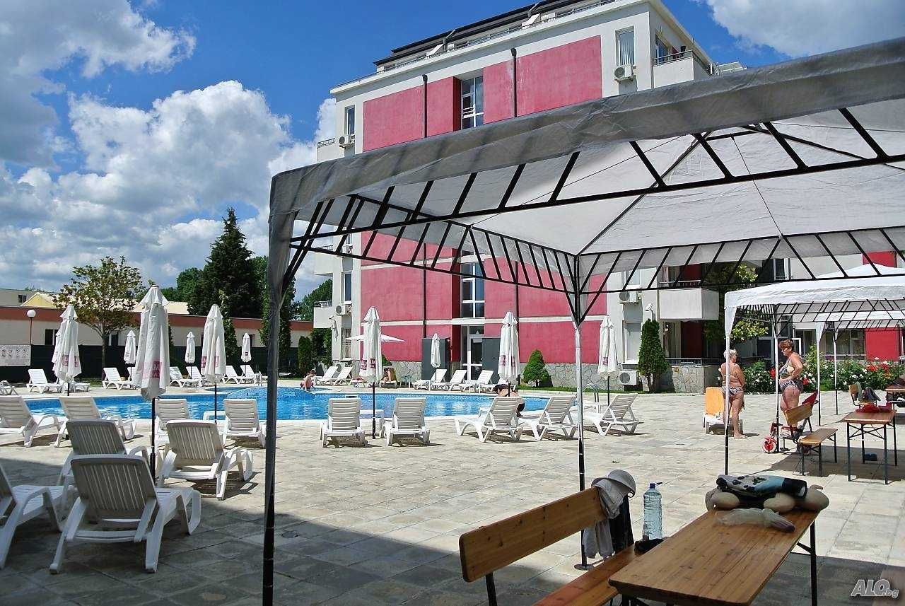 Продава се Едностаен апартамент в к.к. Слънчев бряг - 40 кв.м за 900 €/кв.м - Снимка #9