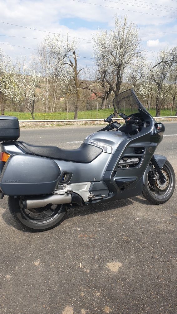 Honda paneuropean