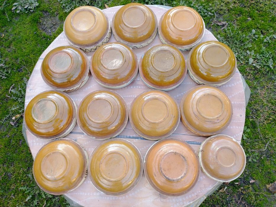 Set 21 castroane din ceramică