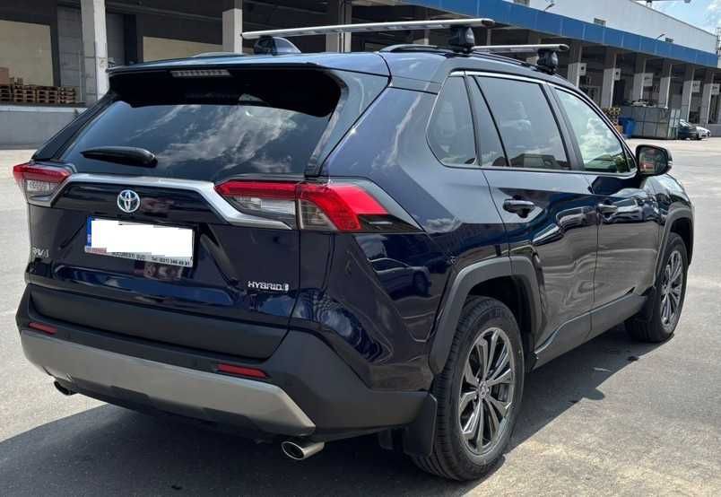 Toyota RAV4 Luxury Hybrid 2024 – AWD (4x4) Full Option Garanție