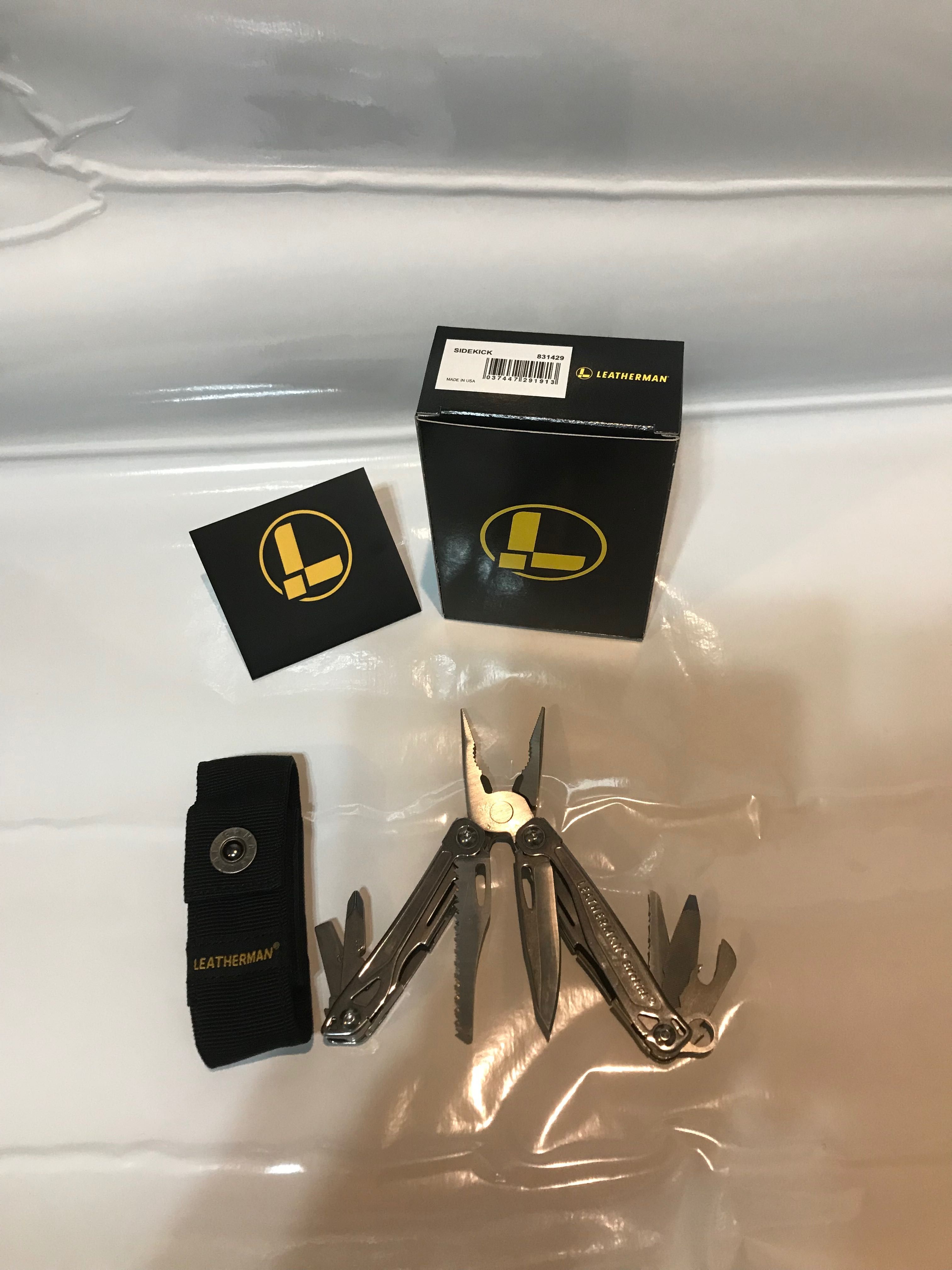 Leatherman мултитул 25г. Гаранция maglite led фенер