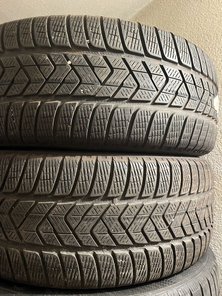 Pirelli 235.55.19 M+S-Dot-2020-7mm