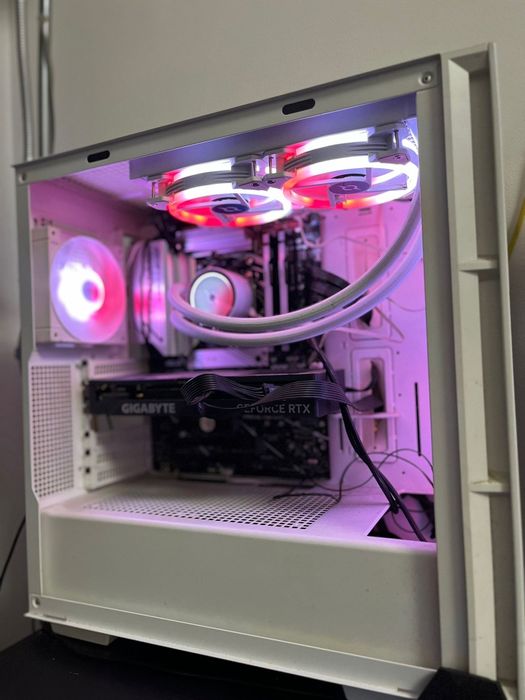 Vand pc de gaming