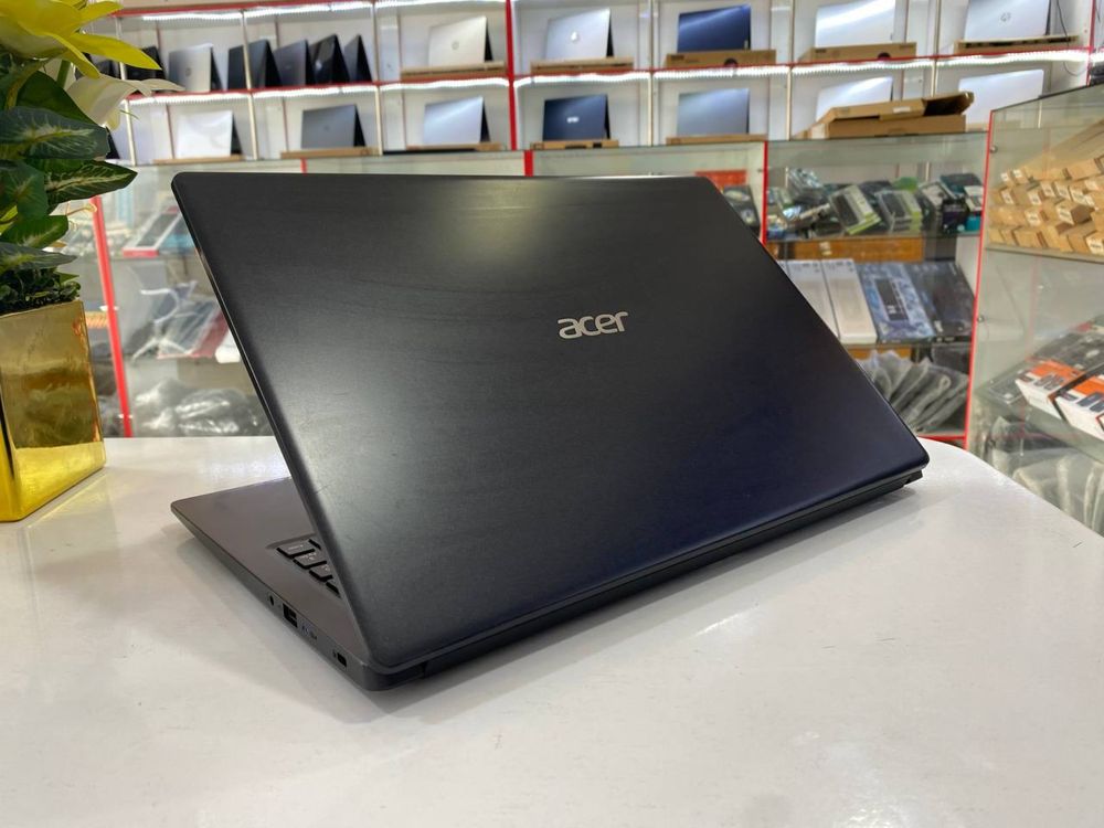 Acer ofisnoy soraganlar uchun yaxshi holatda ishlatiahga tayyor