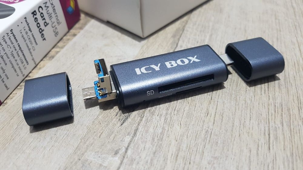 Cititor de carduri SIGILAT - Card Reader Multi-USB Raidsonic Icy Box