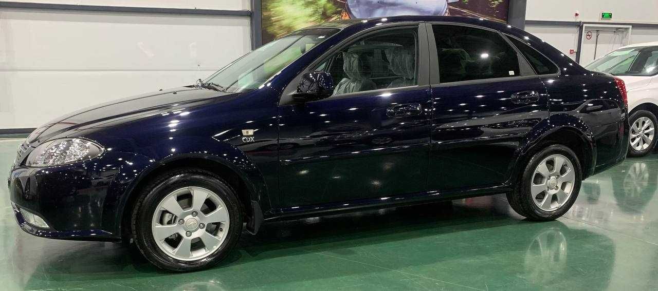 Srochna Sotiladi Chevrolet Gentra Darkmoon Blue